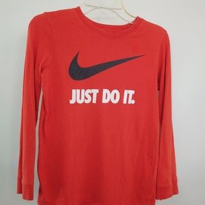 Boys Nike long sleeved Tshirt